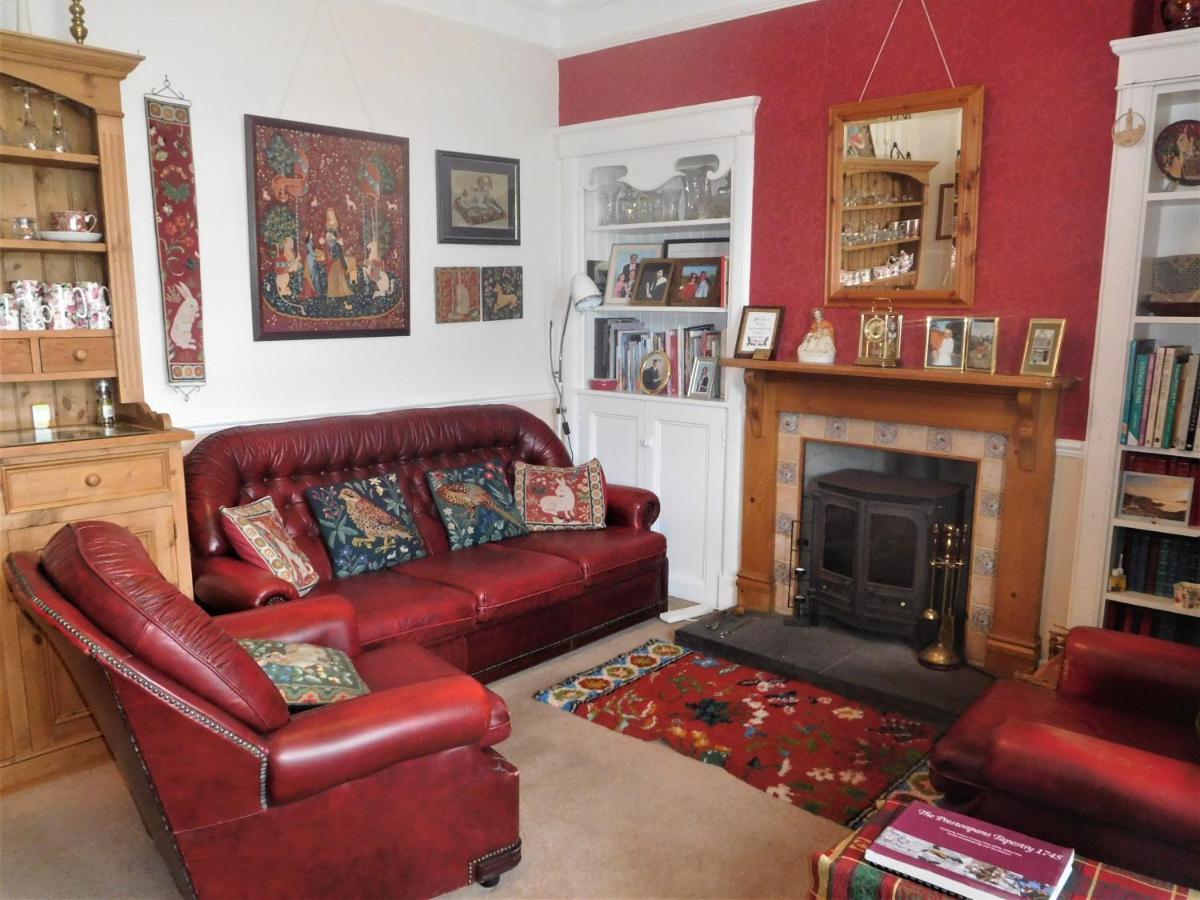 Oaklands Bed And Breakfast Fort Augustus Bagian luar foto